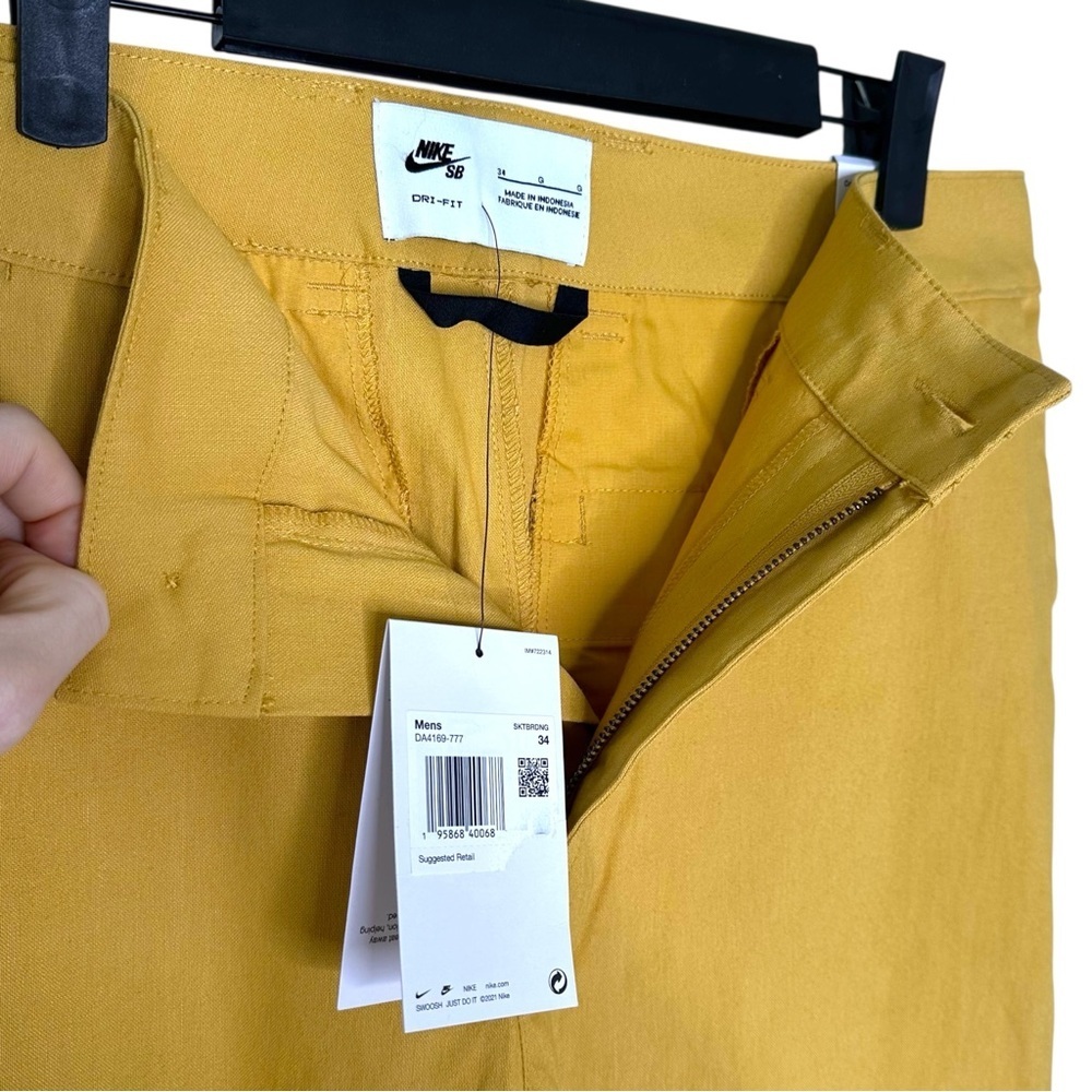 Nike SB Chino Pants - Picture 6 of 7